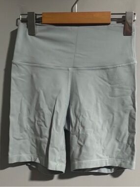 Aritzia TNA Atmosphere Bike Shorts